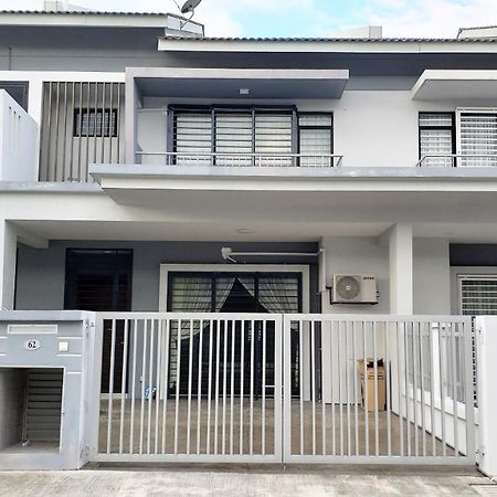 Sr Home-Stay @ Klia كوالالمبور المظهر الخارجي الصورة