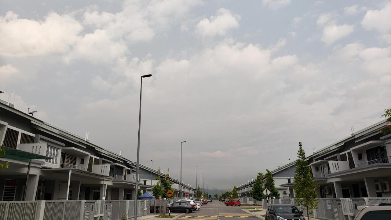 Sr Home-Stay @ Klia كوالالمبور المظهر الخارجي الصورة