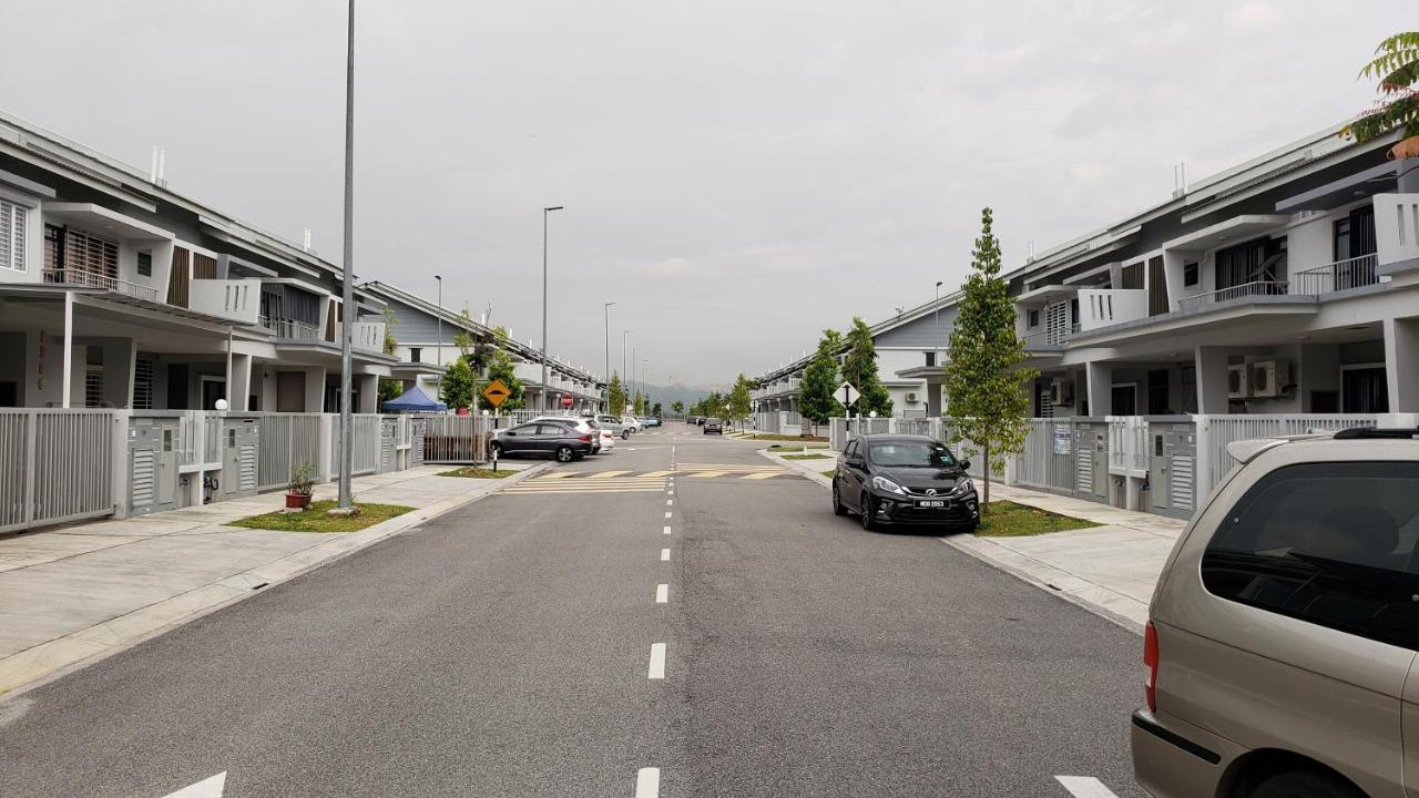 Sr Home-Stay @ Klia كوالالمبور المظهر الخارجي الصورة