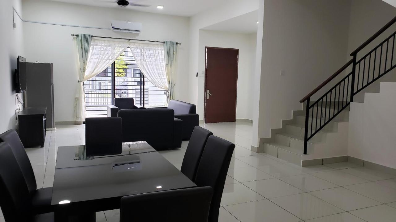 Sr Home-Stay @ Klia كوالالمبور المظهر الخارجي الصورة